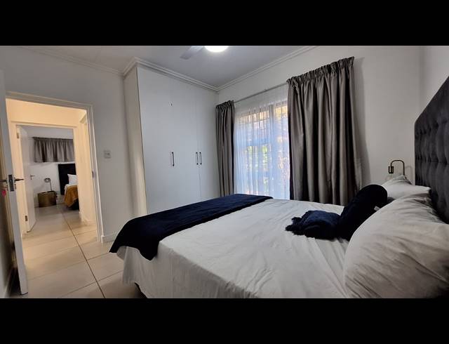 3 BEDROOM APARTMENT TO LET IN BALLITO CENTRAL